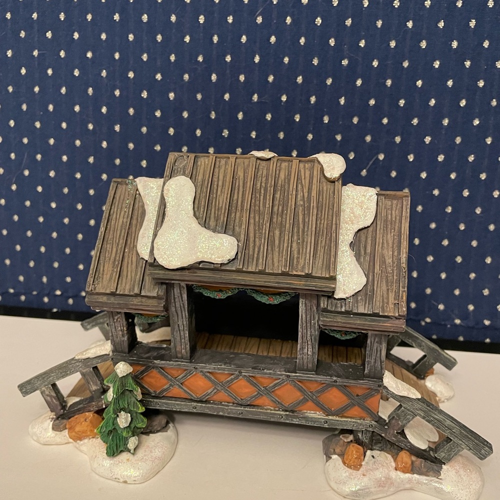Resin Wood Covered Bridge